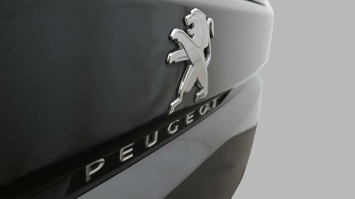 2021-peugeot-5008-suv-15-bluehdi-allure-premium-big-23