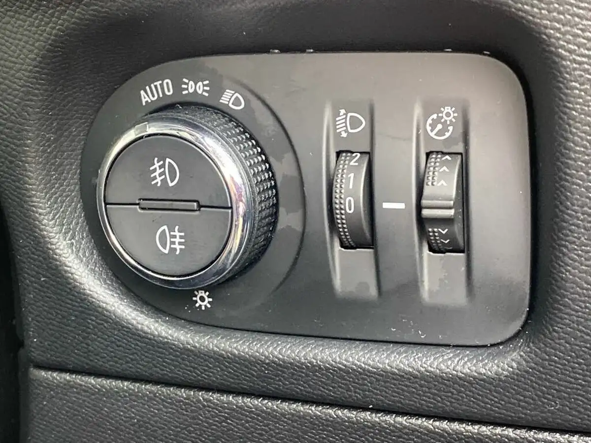 2022-vauxhall-mokka-12-gs-line-130ps-auto-big-24