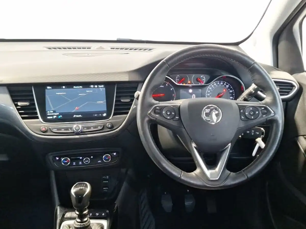 2022-vauxhall-crossland-12-elite-edition-130ps-big-6
