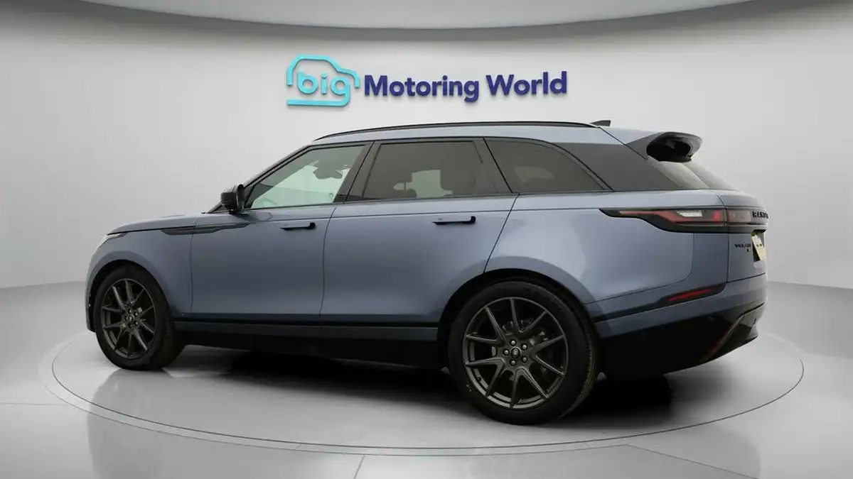2022-land-rover-range-rover-velar-20-d200-r-dynamic-hse-big-3