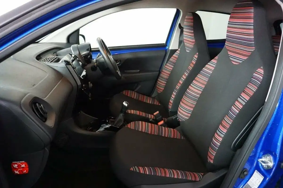 2019-citroen-c1-10-vti-flair-72ps-ss-5d-big-16