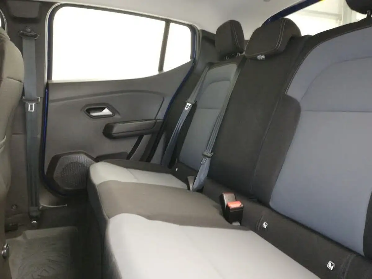 2023-dacia-sandero-stepway-10-tce-essential-90bhp-big-5