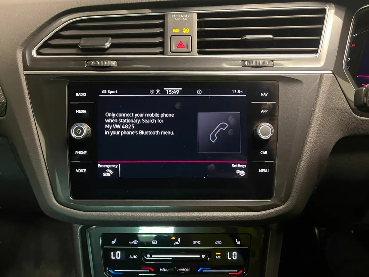 2023-volkswagen-tiguan-15-tsi-r-line-edition-big-14