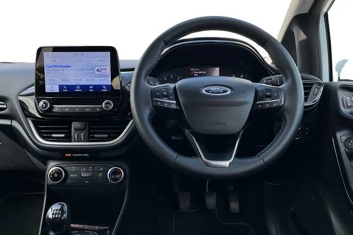 2022-ford-fiesta-10t-titanium-100ps-big-10