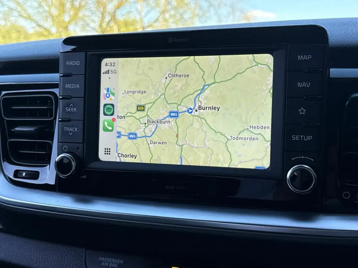 2019-kia-stonic-10-t-gdi-3-big-32