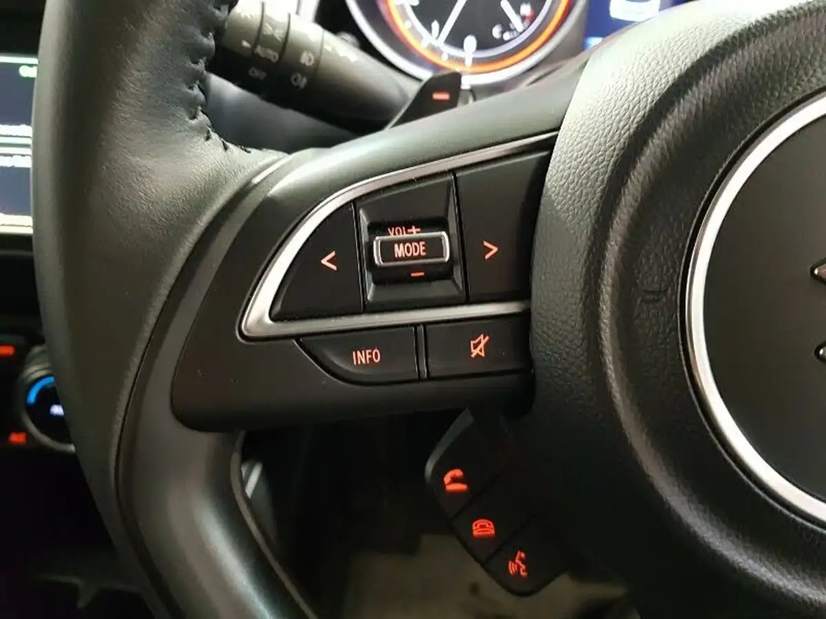2024-suzuki-swift-12-dualjet-sz5-big-13