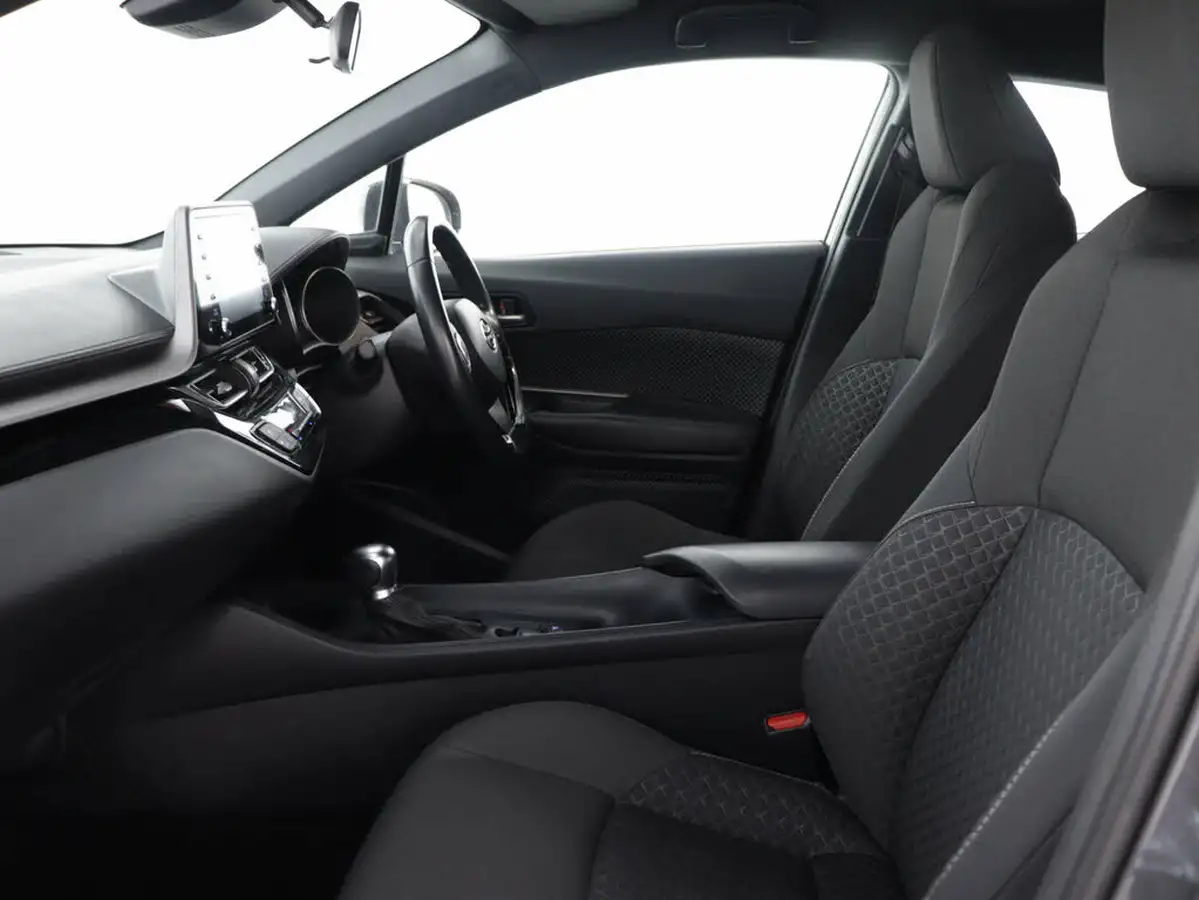 2022-toyota-c-hr-18-vvt-i-icon-big-33
