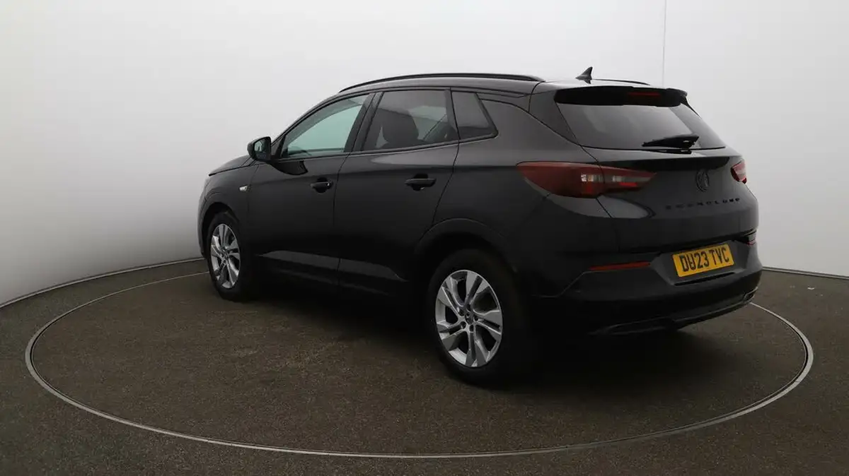2023-vauxhall-grandland-12-gs-130ps-big-60