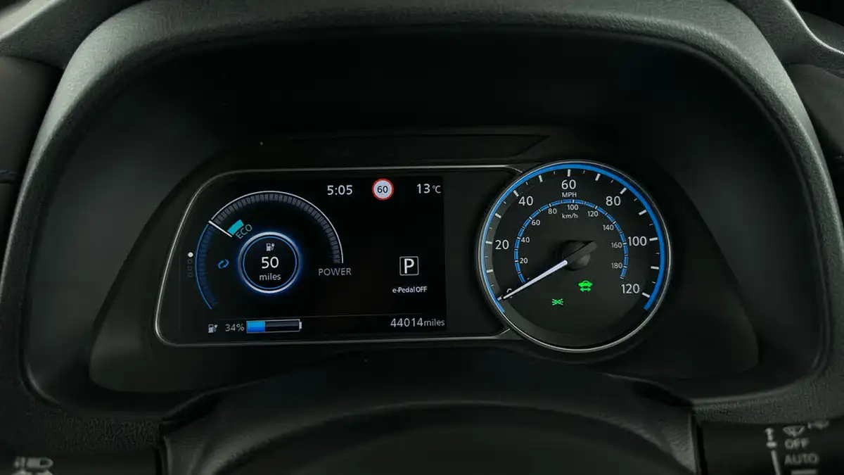 2022-nissan-leaf-e-n-connecta-big-17