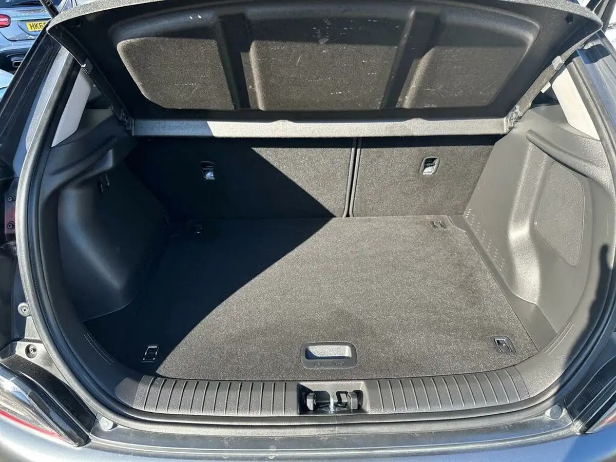 2021-hyundai-kona-16-gdi-ultimate-big-18