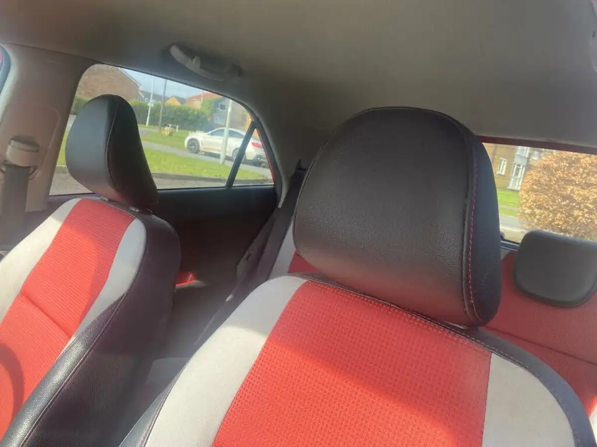 2017-kia-picanto-125-sport-isg-big-23