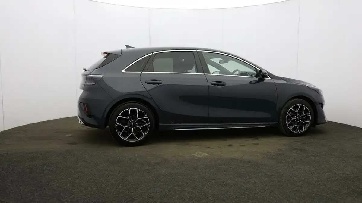 2023-kia-ceed-15-t-gdi-gt-line-158bhp-big-53