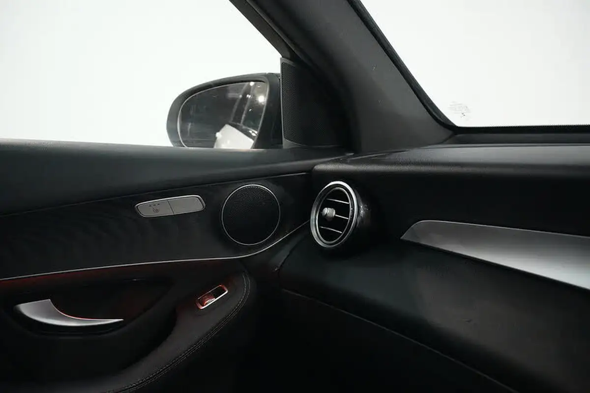 2019-mercedes-benz-glc-class-20-glc250-amg-night-edition-ss-big-45