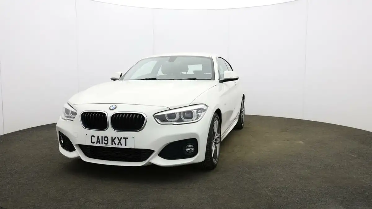 2018-bmw-1-series-15-118i-m-sport-3d-big-38