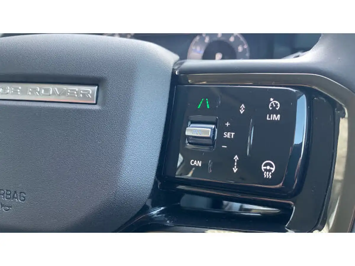2024-land-rover-range-rover-evoque-15-p300e-s-big-41
