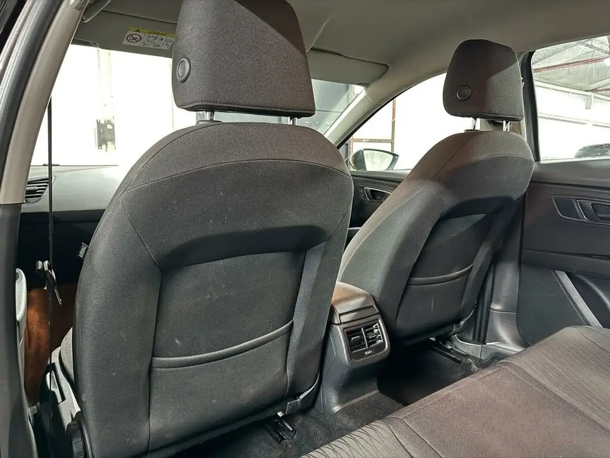 2015-seat-leon-14-se-tech-pack-hatchback-5d-1395cc-big-22