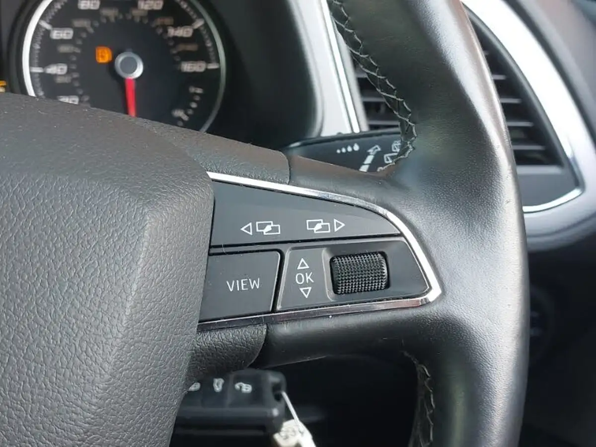 2018-seat-leon-12-tsi-se-dynamic-technology-hatchback-big-9