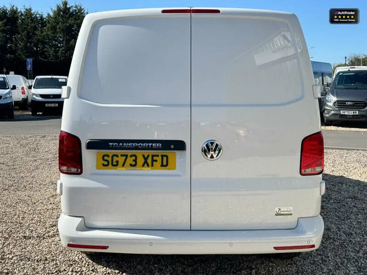 2022-volkswagen-transporter-20tdi-t28-highline-bmt-swb-150pseu6d-dsg-big-6
