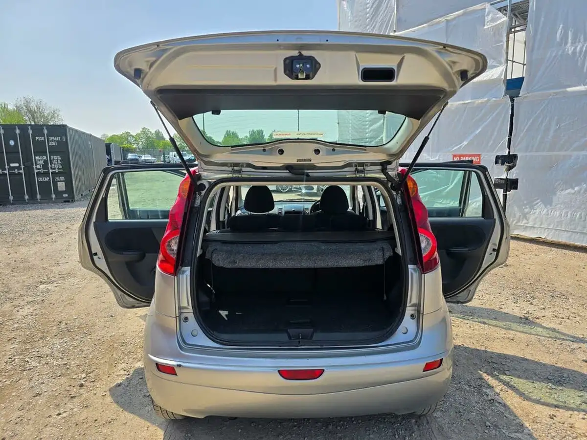 2010-nissan-note-16-visia-ac-auto-big-36