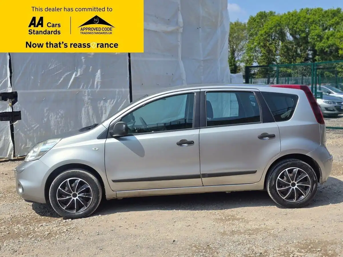 2010-nissan-note-16-visia-ac-auto-big-12