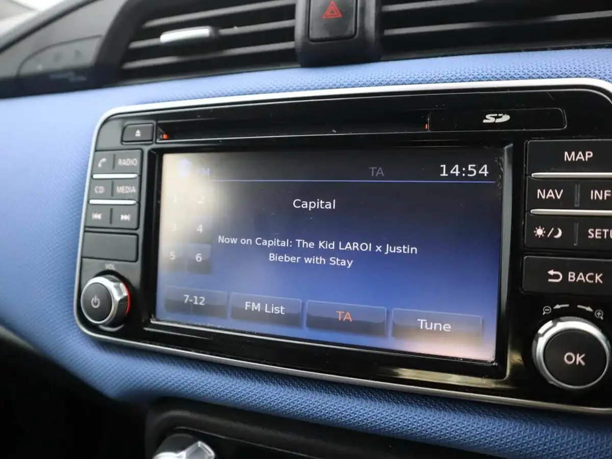 2018-nissan-micra-09-ig-t-n-connecta-big-12
