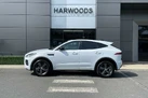2019-jaguar-e-pace-20-i4d-chequered-flag-150ps-small-10