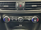 2018-alfa-romeo-giulia-20-veloce-small-42