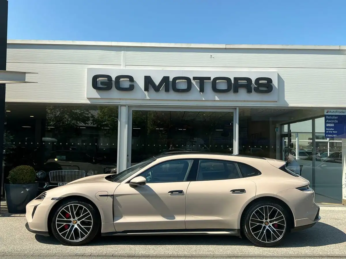 2023-porsche-taycan-e-4s-sport-turismo-530ps-big-3