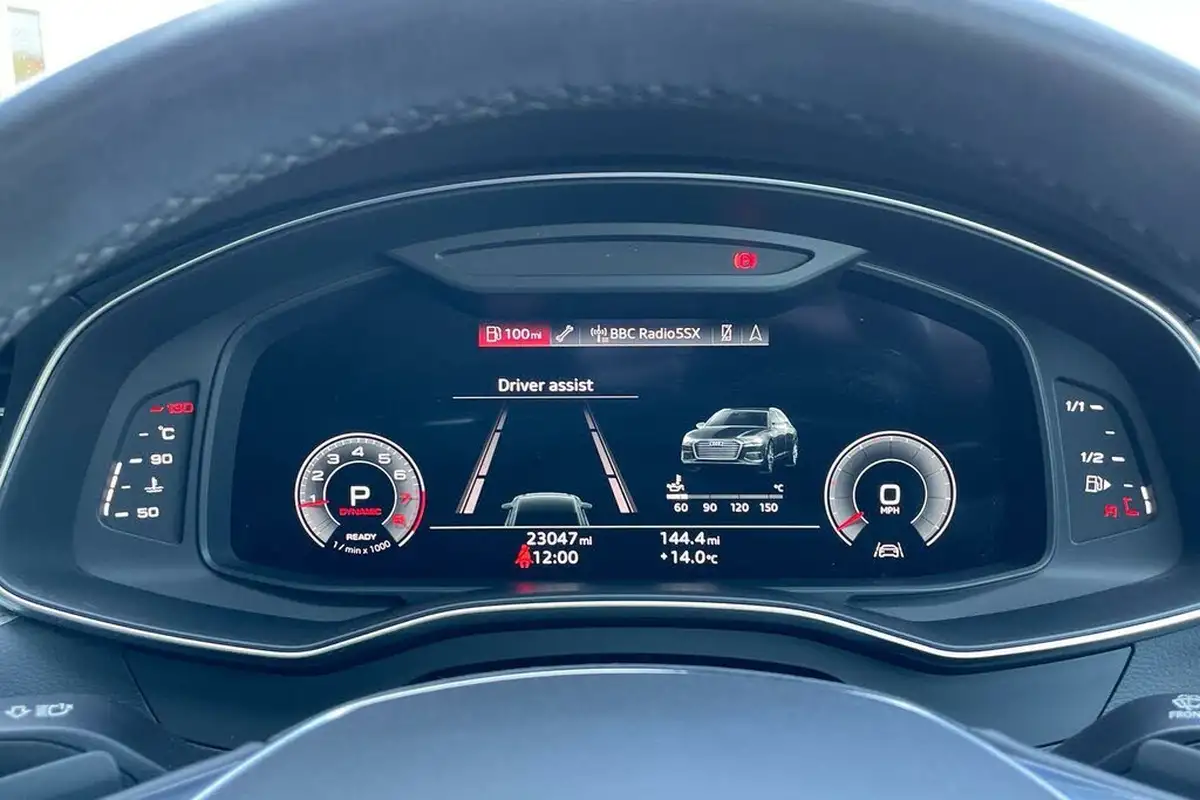 2022-audi-a6-avant-20-40-tfsi-sport-big-45