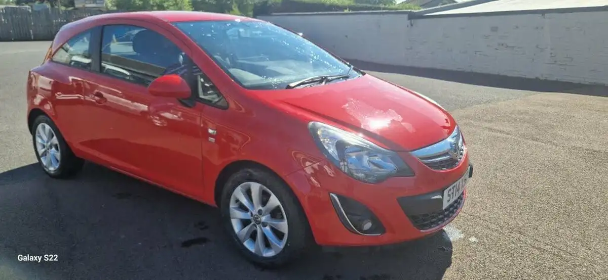 2014-vauxhall-corsa-10-excite-3d-big-13