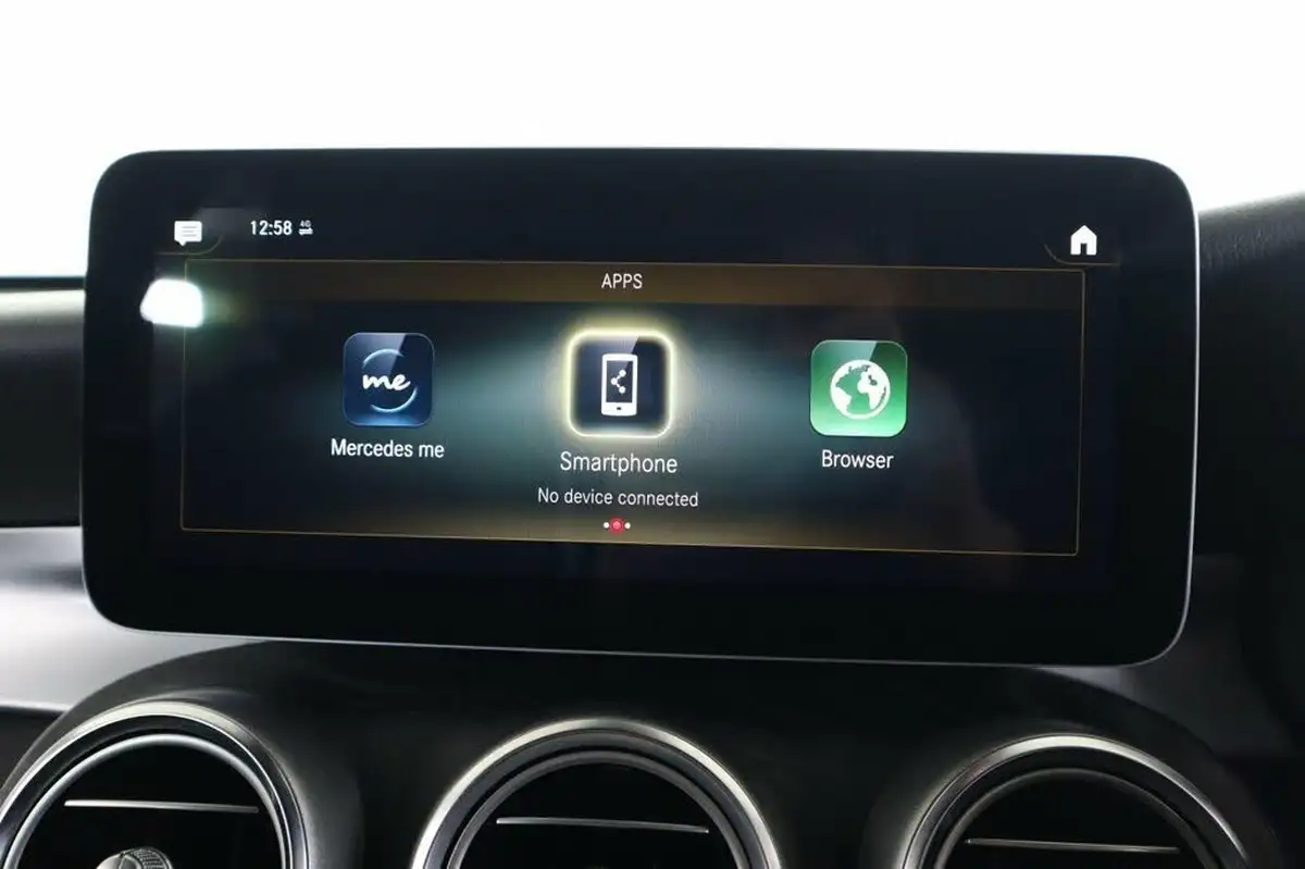 2019-mercedes-benz-glc-class-20d-glc220d-amg-line-premium-station-wagon-5d-big-38