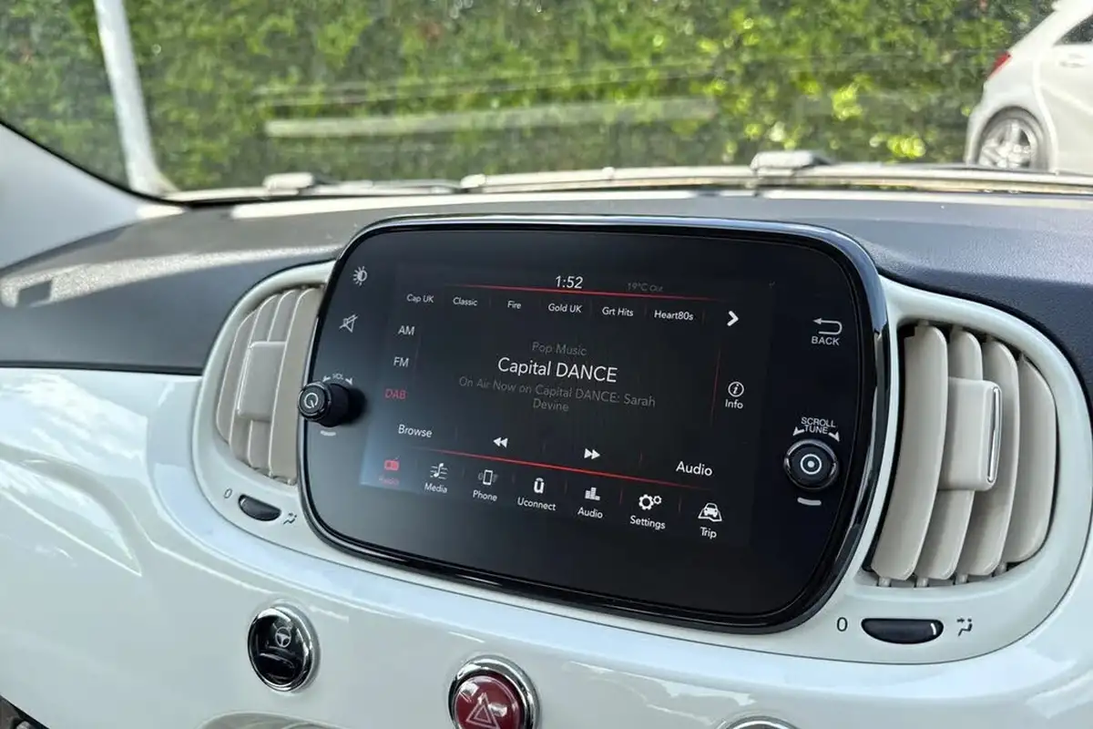 2019-fiat-500-12-lounge-ss-dualogic-big-41