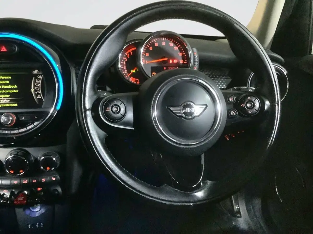 2016-mini-cooper-20-cooper-s-ss-hatchback-5d-big-10