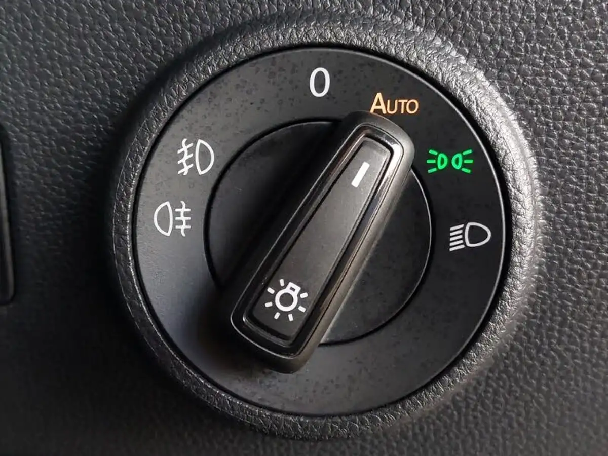 2024-seat-ateca-15-ecotsi-fr-big-13