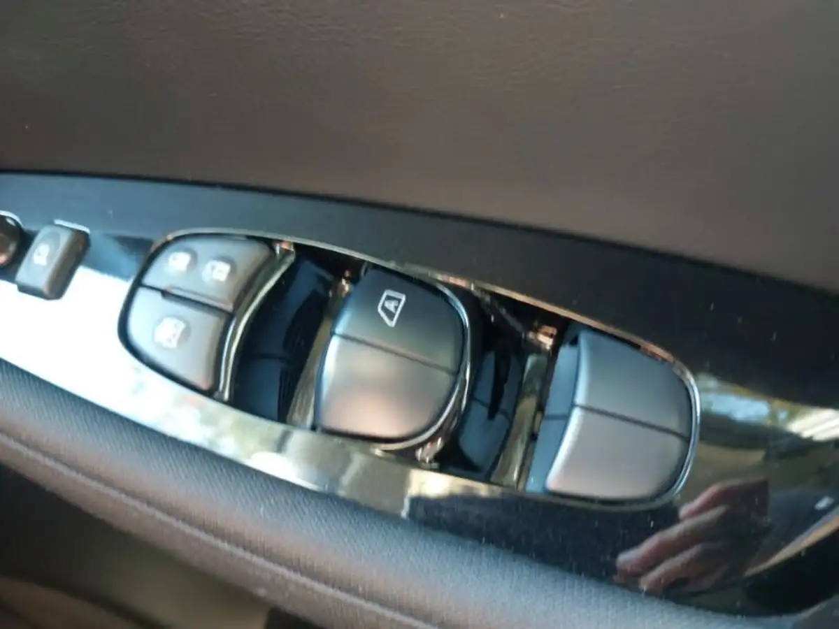 2022-nissan-leaf-e-n-connecta-39kwh-big-15