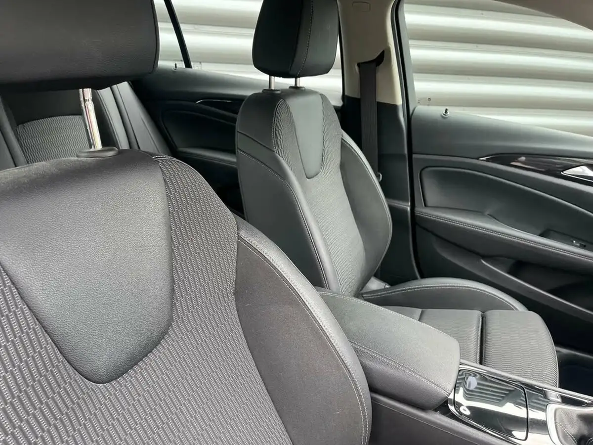 2021-vauxhall-insignia-grand-sport-15-turbo-d-sri-nav-big-15