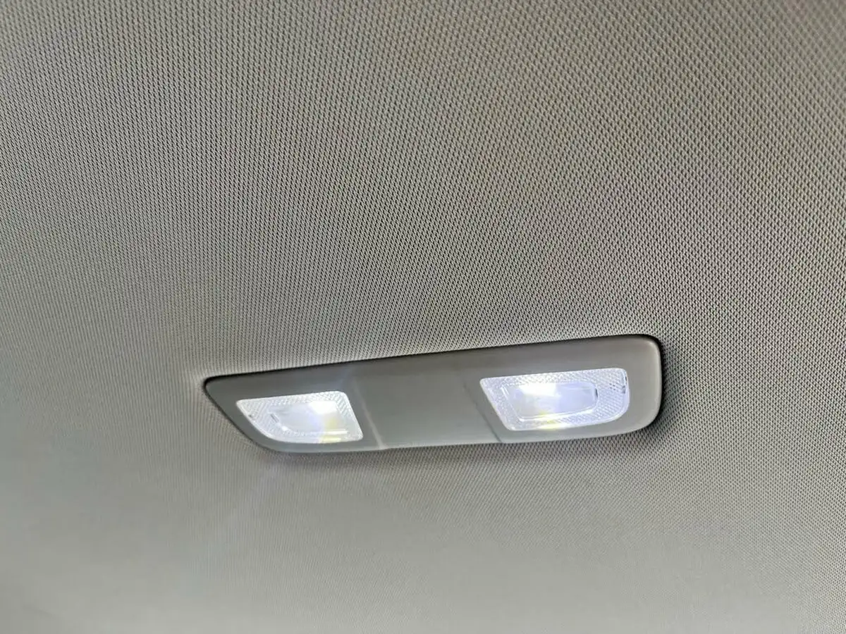 2021-vauxhall-insignia-grand-sport-15-turbo-d-sri-nav-big-43