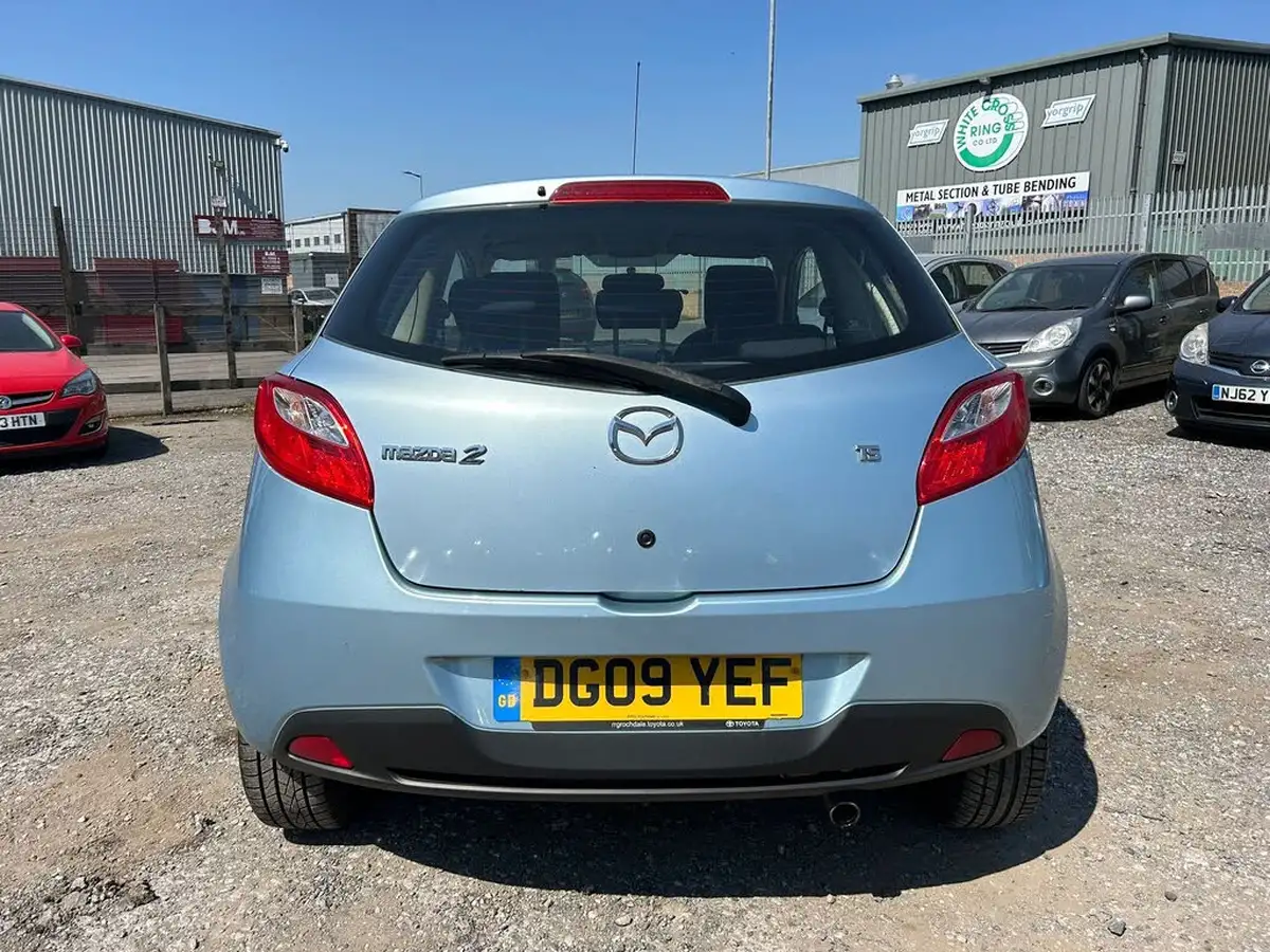 2009-mazda-mazda2-13-ts-air-con-3d-big-5