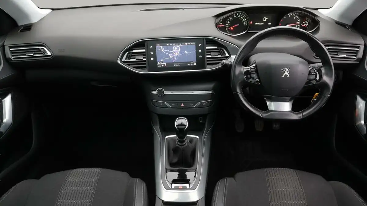 2020-peugeot-308-15-bluehdi-allure-big-13