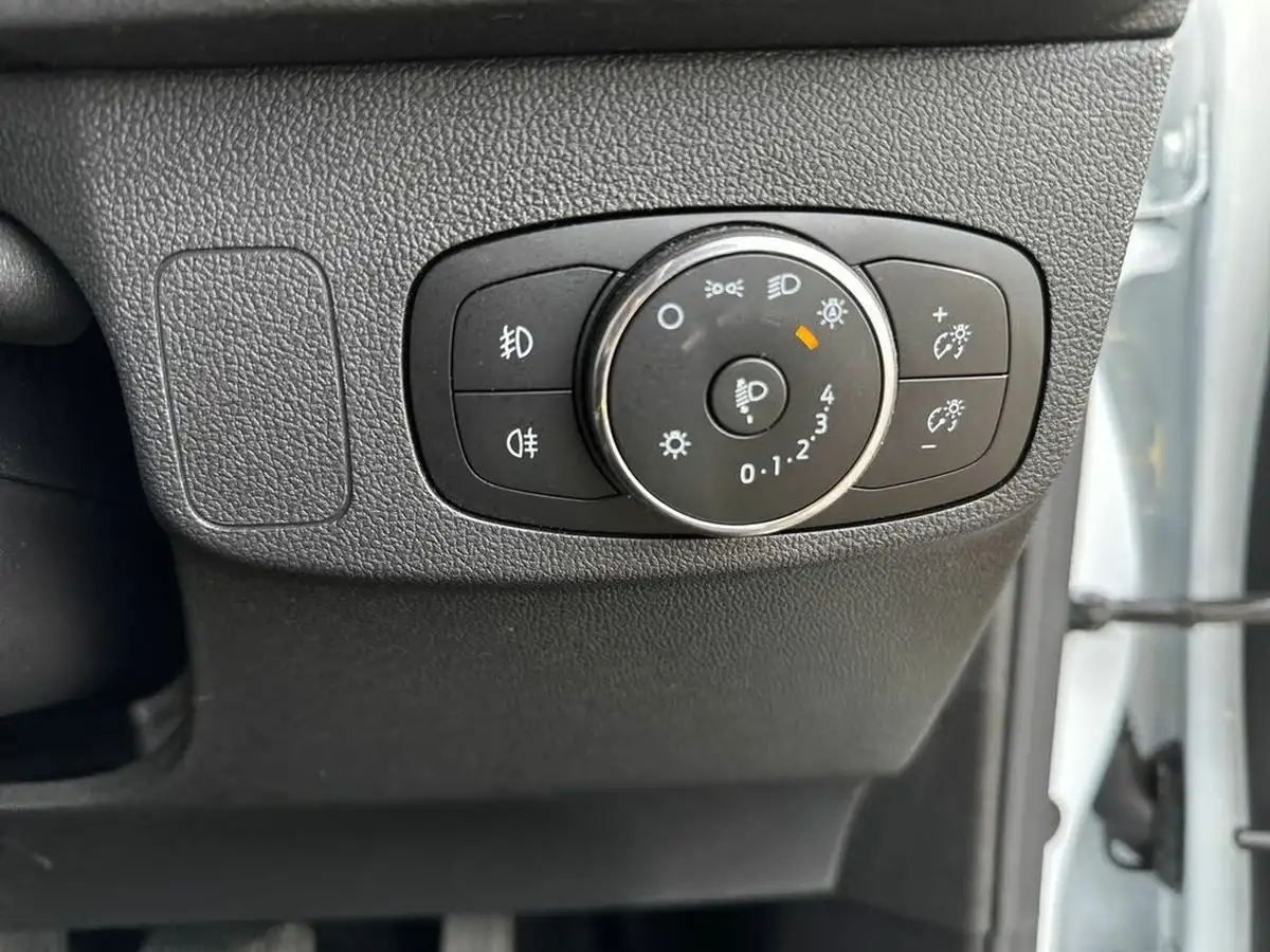 2024-ford-focus-10t-active-155ps-hatchback-powershift-big-22