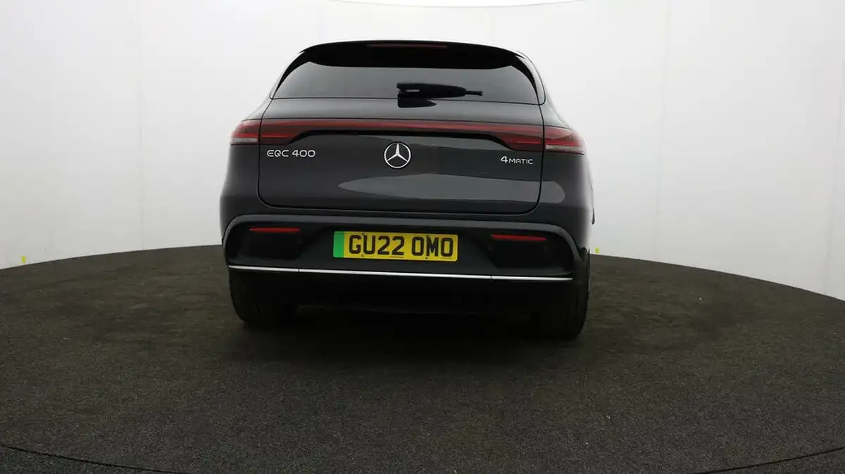 2022-mercedes-benz-eqc-e-eqc-400-amg-line-big-64