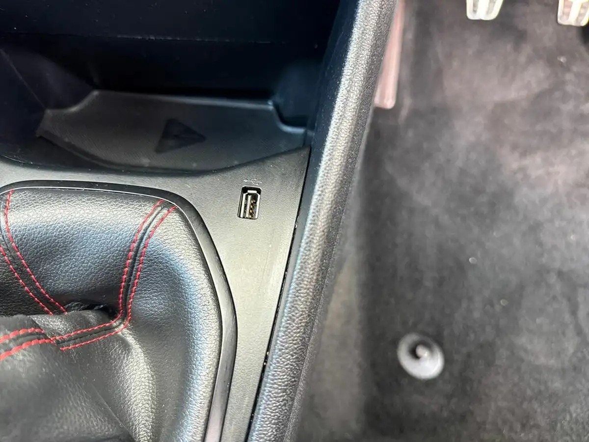 2020-ford-fiesta-10t-st-line-edition-155ps-hybrid-mhev-3d-big-23