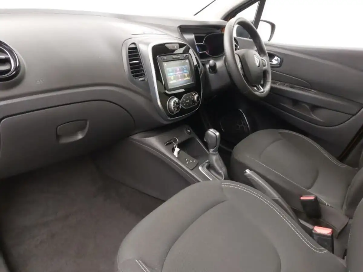 2019-renault-captur-13-tce-iconic-150bhp-ss-edc-auto-big-4