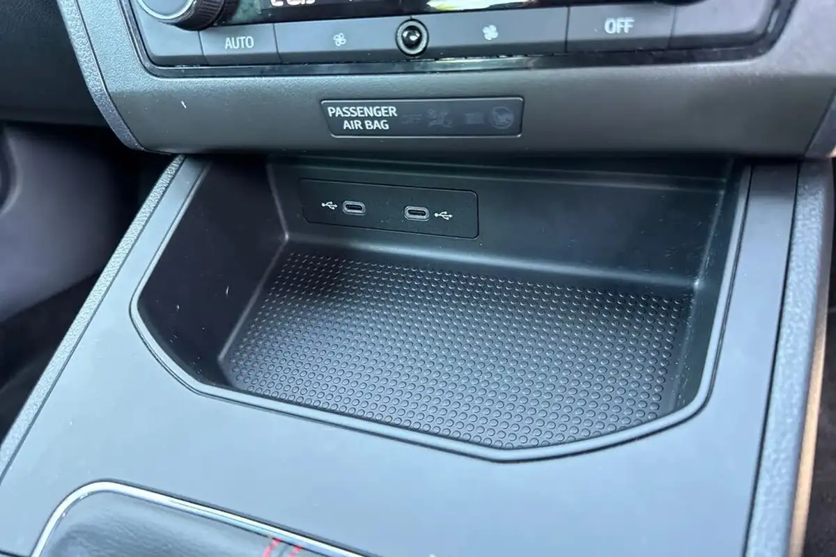 2021-seat-ibiza-10-tsi-fr-sport-110ps-big-54