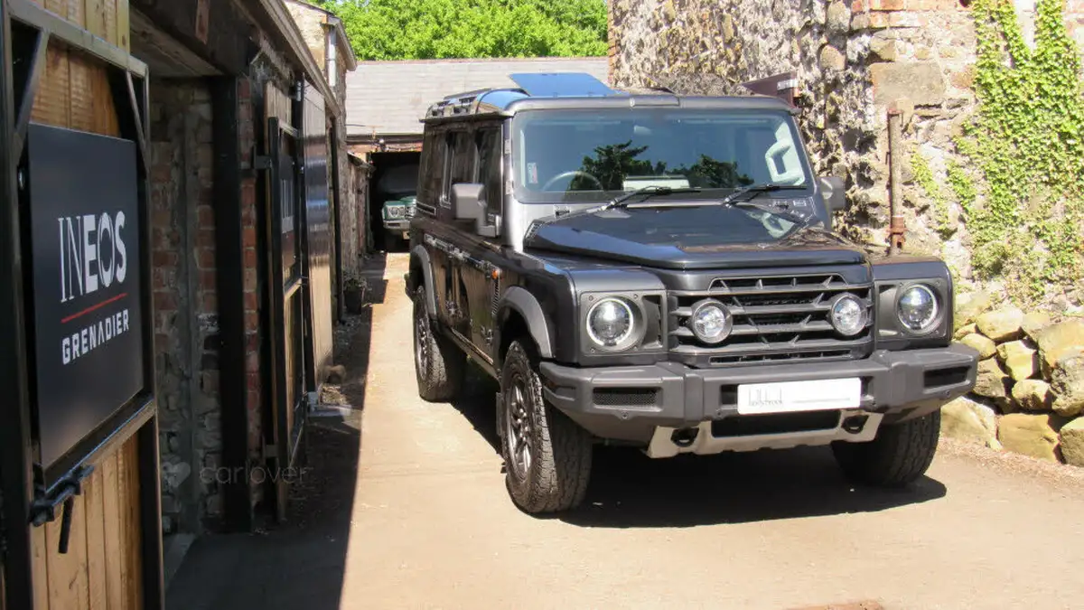 2023-ineos-grenadier-30td-fieldmaster-edition-249ps-4x4-station-wagon-5d-auto-big-17