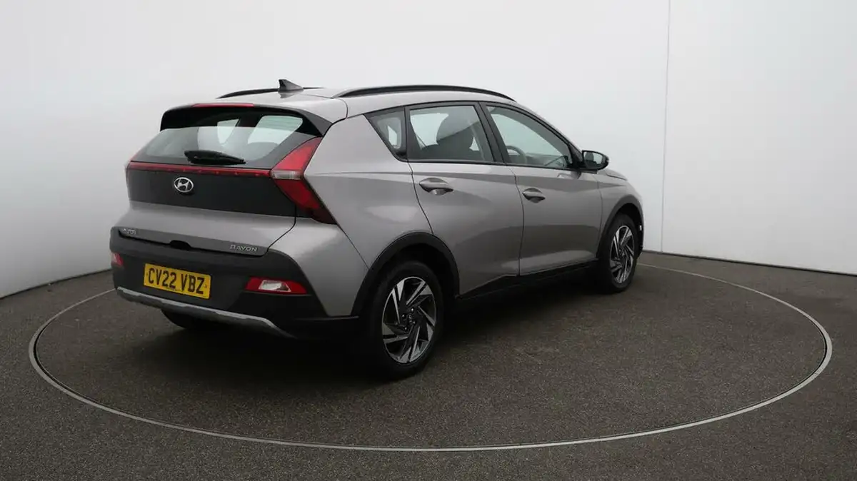 2022-hyundai-bayon-10-t-gdi-se-connect-dct-big-54