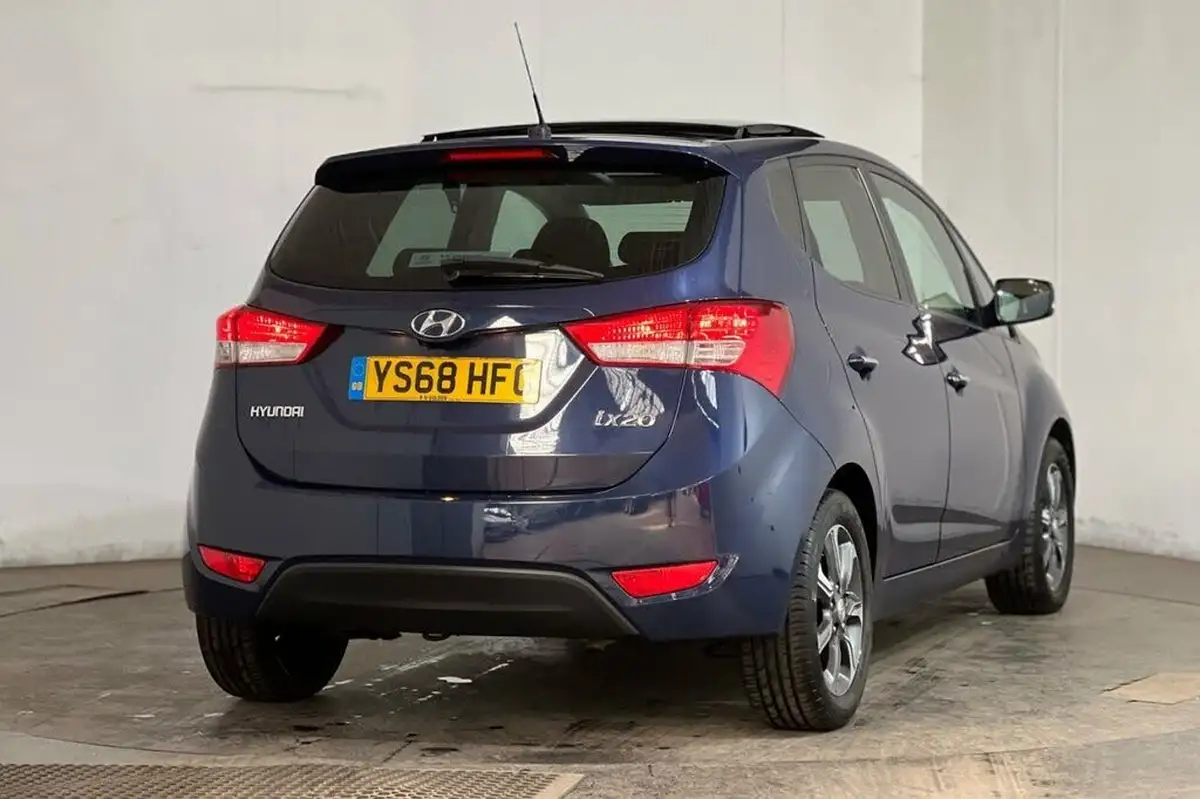 2018-hyundai-ix20-16-premium-nav-auto-big-20