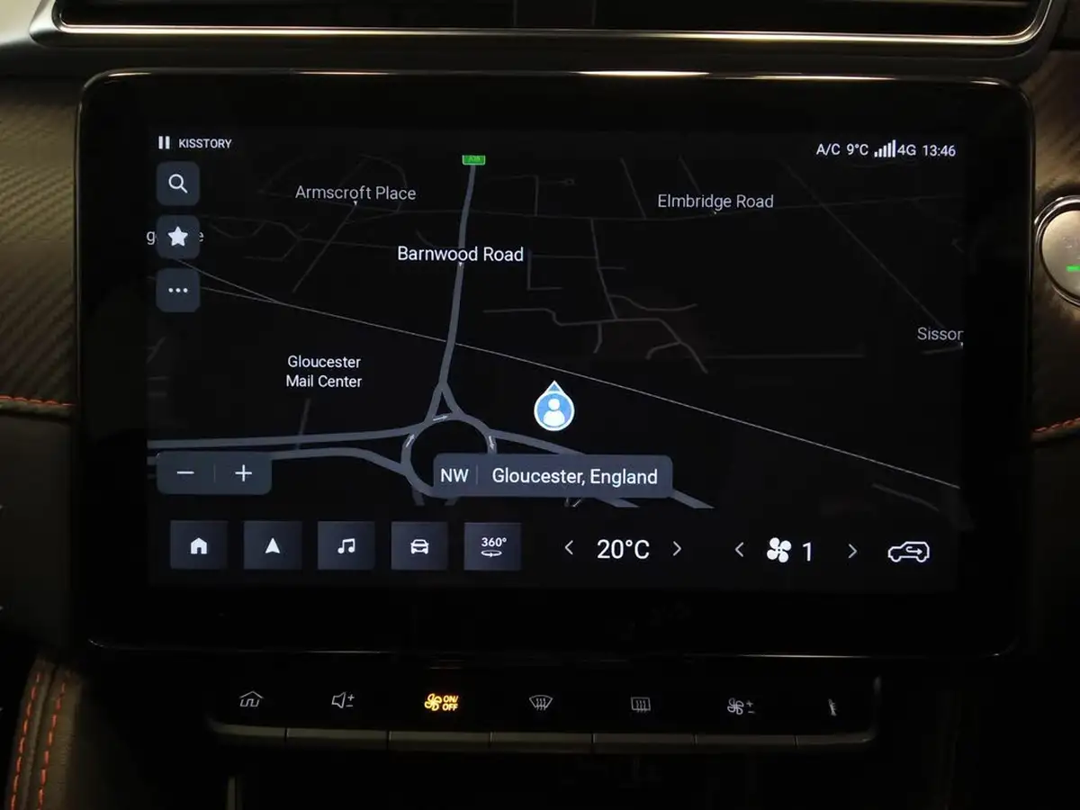 2024-mg-zs-suv-e-trophy-connect-ev-156ps-long-range-big-8