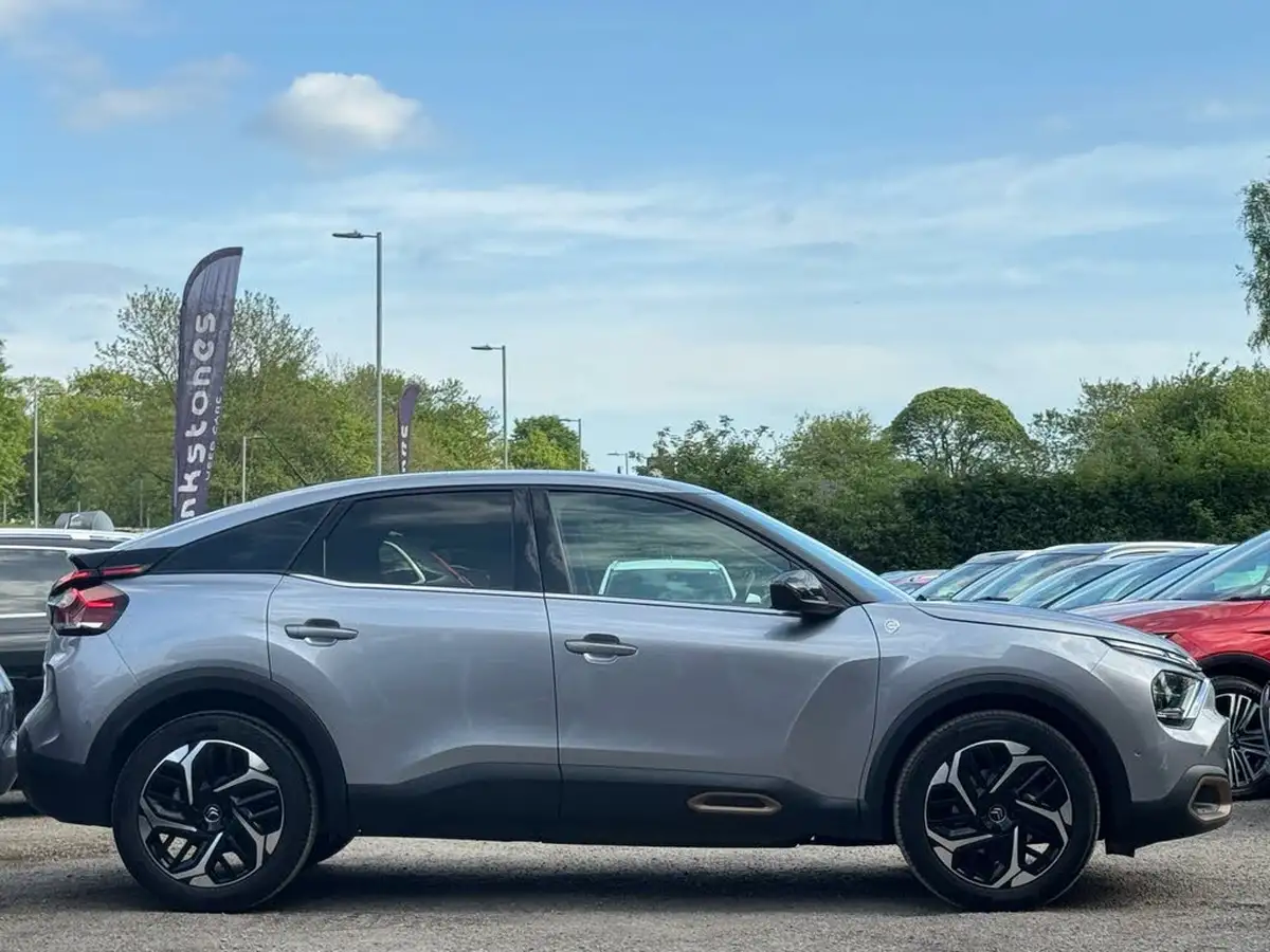 2022-citroen-c4-12-puretech-c-series-edition-eat8-big-6