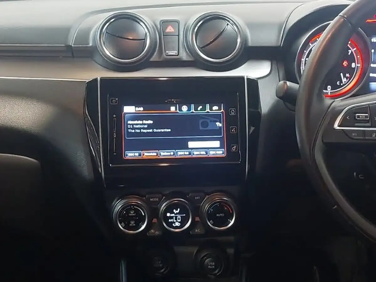 2022-suzuki-swift-12-dualjet-sz5-big-10